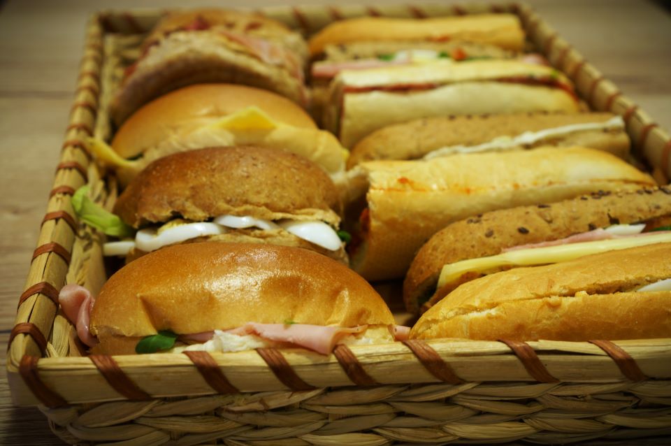 sony_lunch_superdeluxe_960